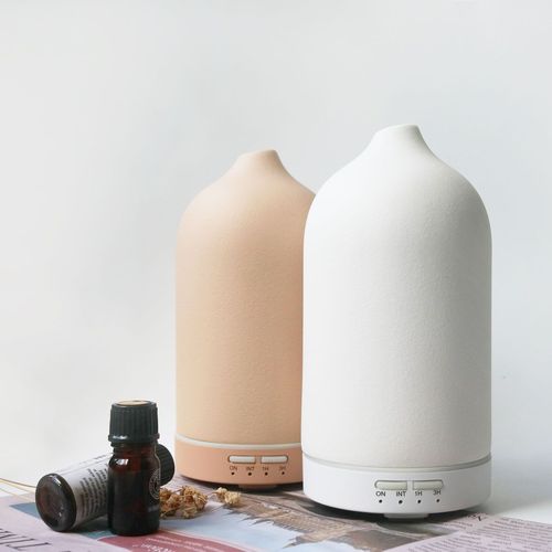 亚马逊爆款 陶瓷香薰机 精油扩散器 家用扩香机 办公加湿器